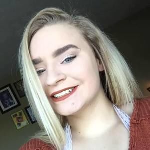 Meet your Posher, Ashleigh